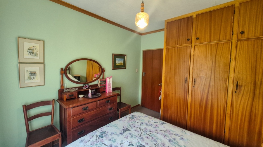 3 Bedroom Property for Sale in Kannoniers Park North West